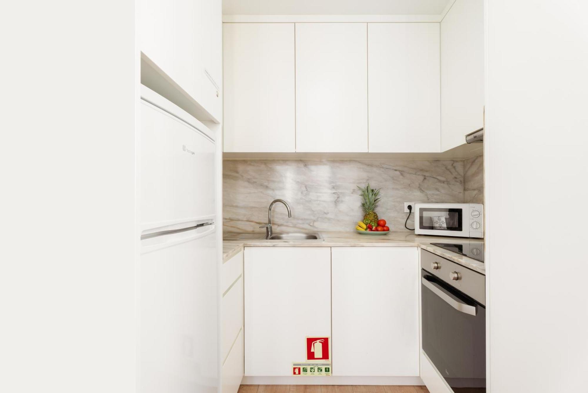 Appartement Host Wise - Flat W Free Private Parking - Bright & Cozy à OOporto Extérieur photo